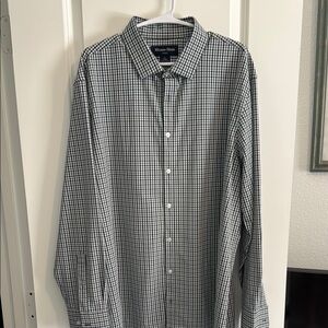 Mizzen+Main Leeward Green Gingham Casual Shirt